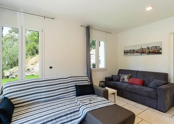 Casa Mimosa By Interhome Pontedassio