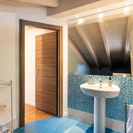 아파트 Casa Mimosa By Interhome