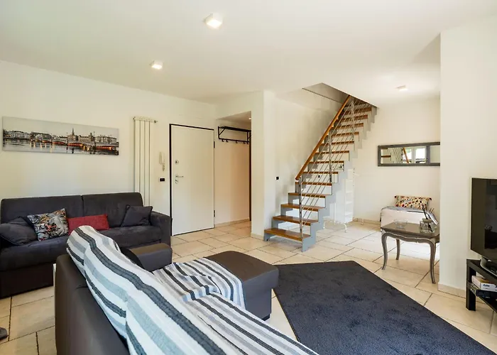 Casa Mimosa By Interhome Pontedassio